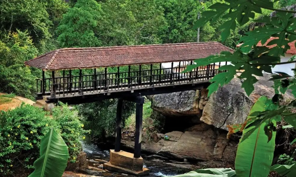 Bogoda Bridge and Temple