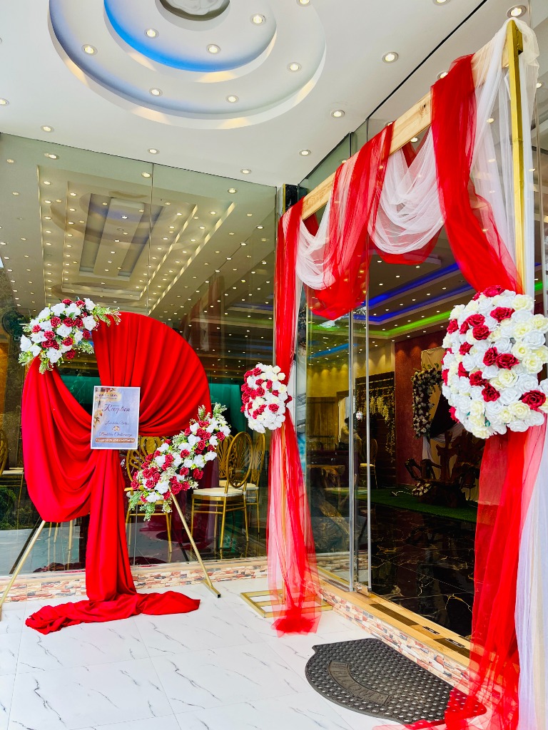 Floral Decoration 1