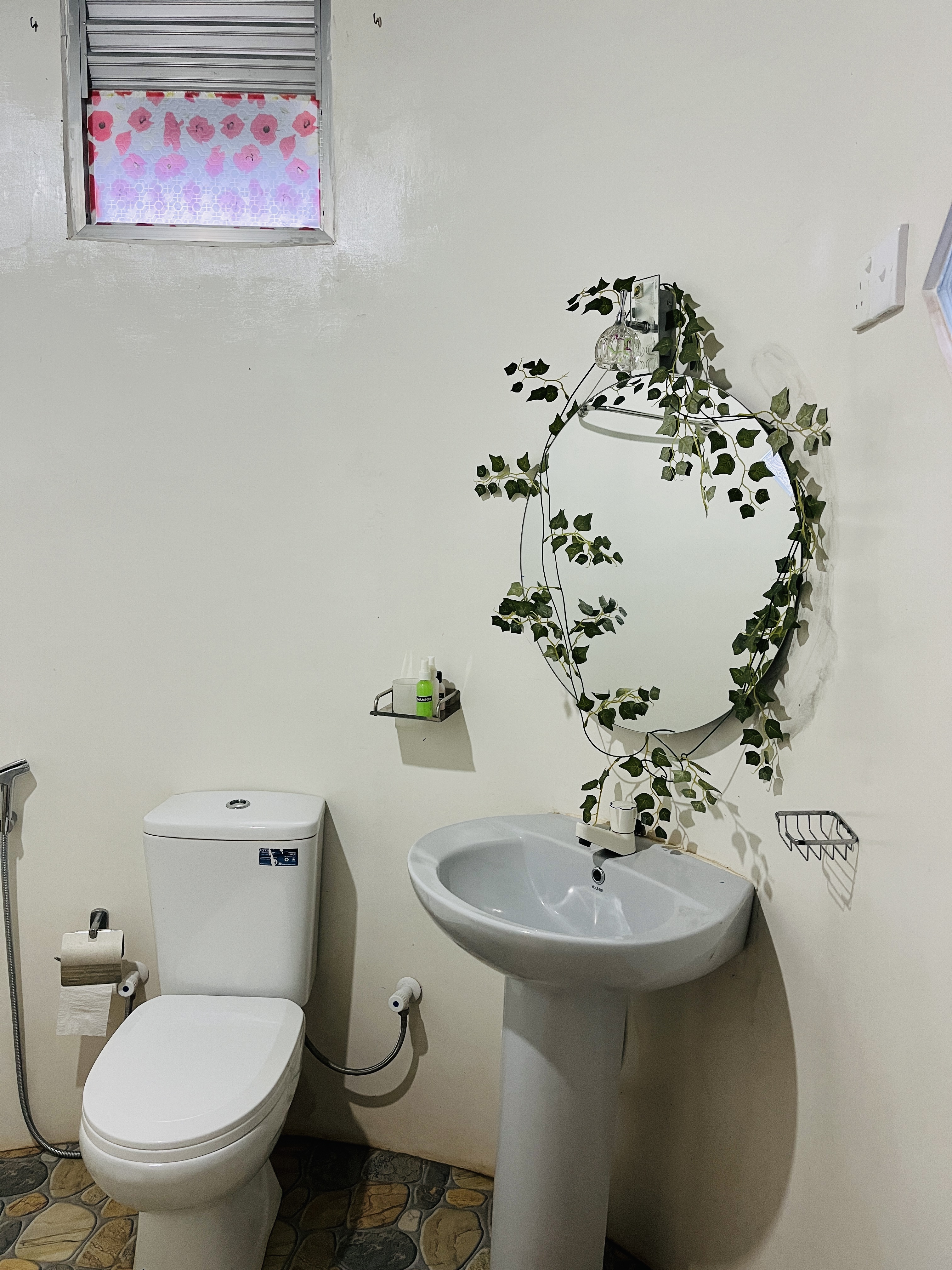 King Room with Mountain View - bathroom